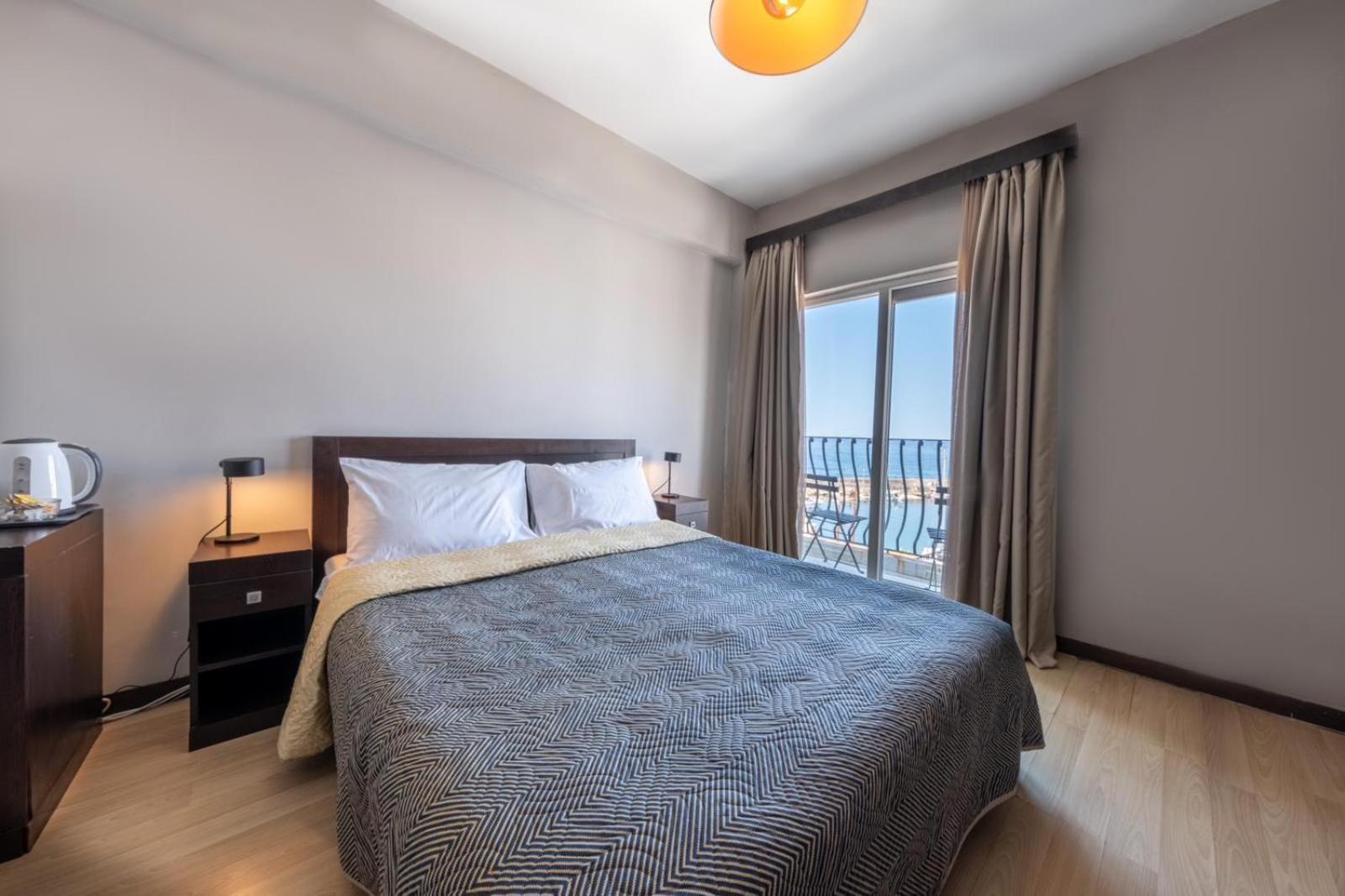 Kyrenia British Harbour Hotel Buitenkant foto