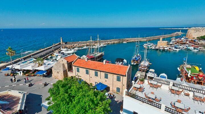 Kyrenia British Harbour Hotel Buitenkant foto